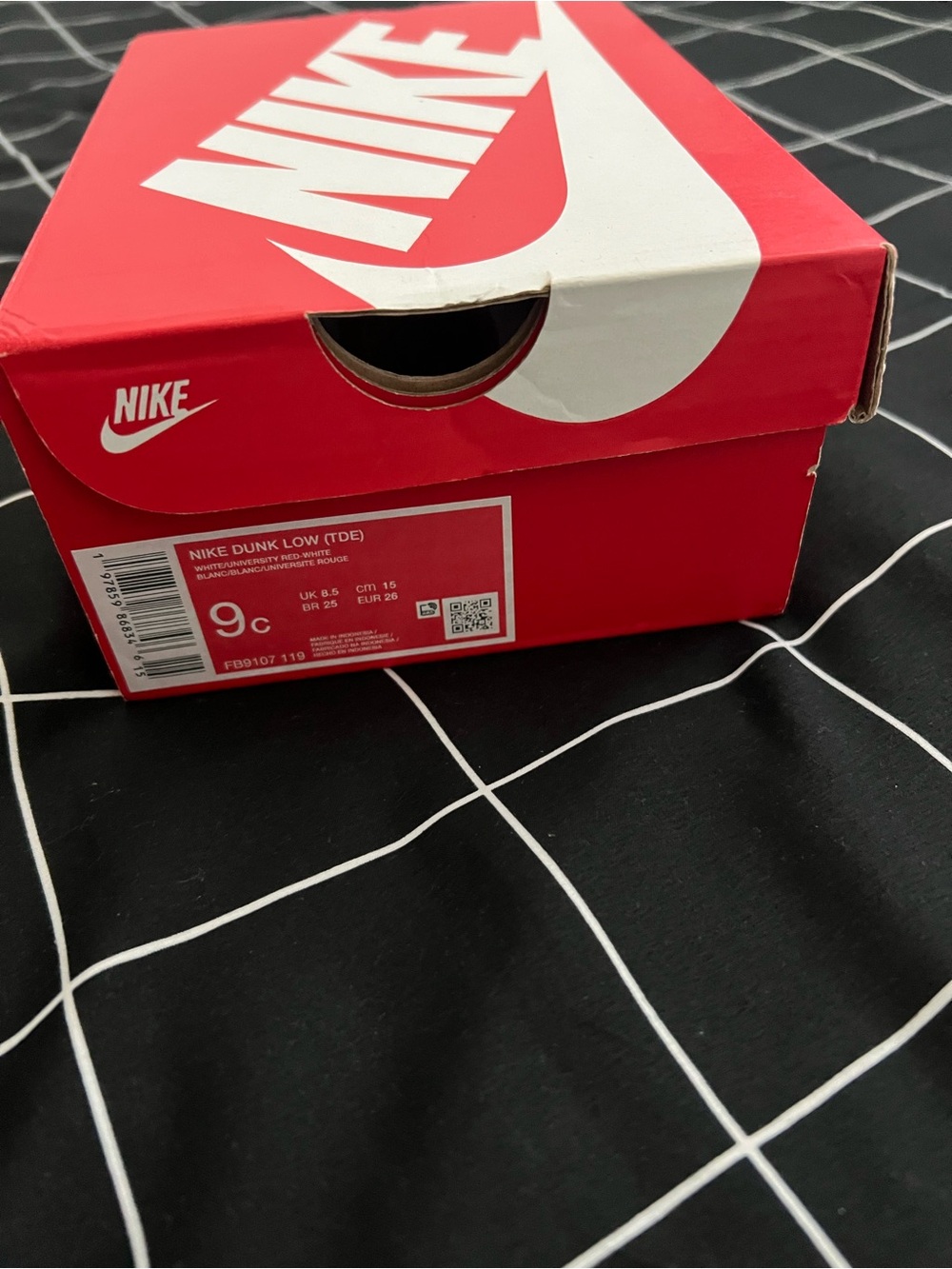 Nike Kids Red and White Dunk Low Shoe Box